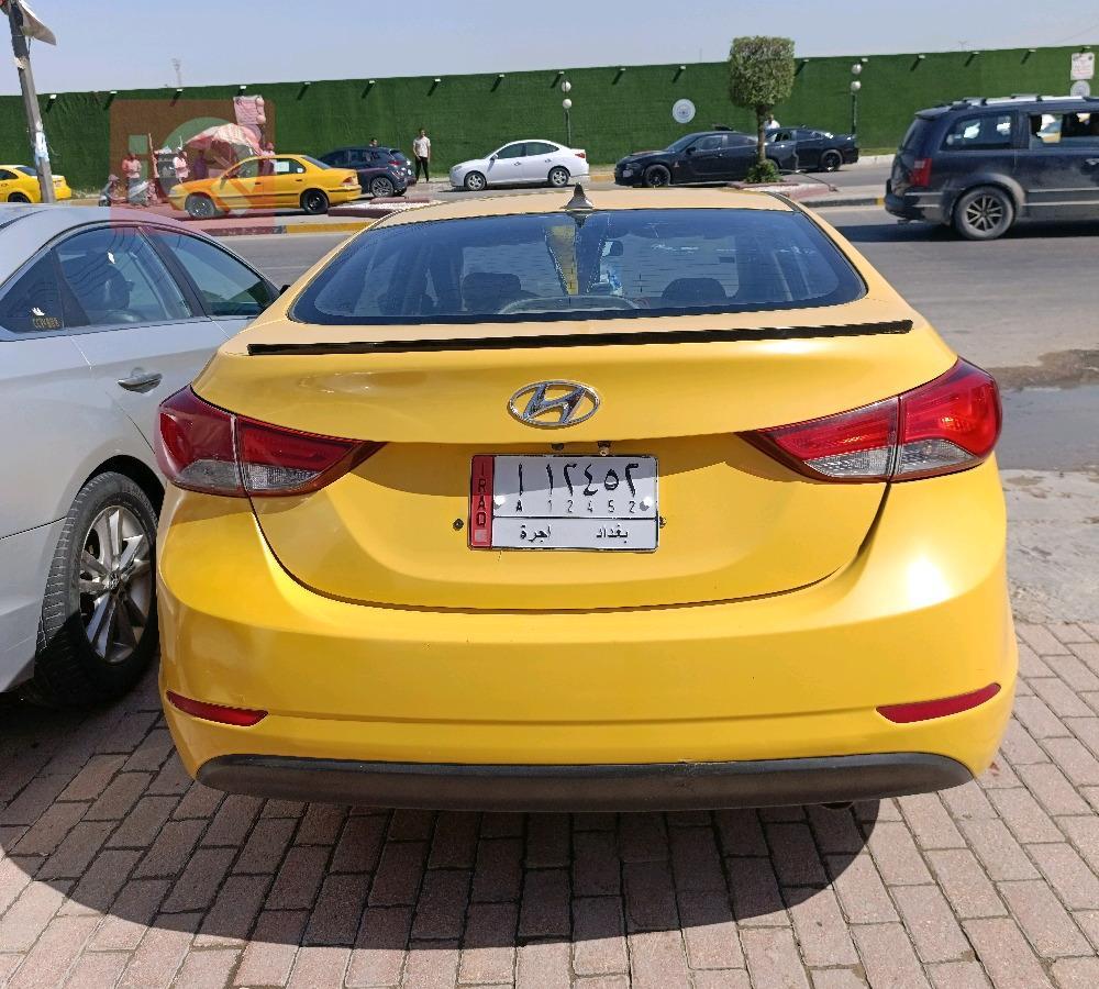هیوندای ئەلەنترا